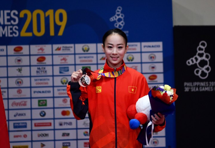 Việt Nam giành 2 huy chương vàng trong buổi sáng đầu tiên